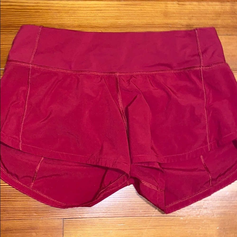 COPY - Lulu speed shorts!